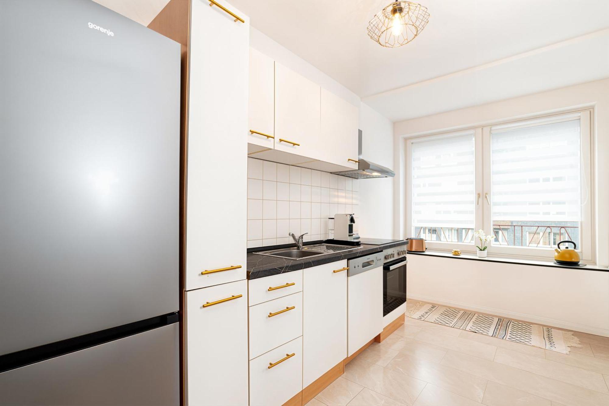 Smart Home - Essen - Perfect For 5 Guests! Central - Balcony - Netflix - Free Parking Zone Esterno foto